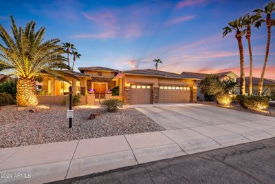 15217 W Daybreak Drive, House other with 2 bedrooms, 3 bathrooms and null parking in Surprise AZ | Image 1