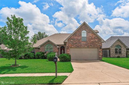 106 Lola Cir, Benton, LA, 71006-4830 | Card Image