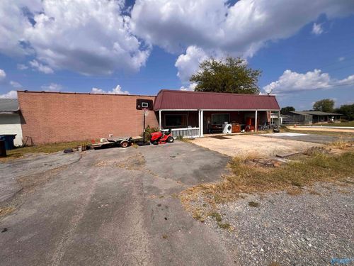 5629 Swearengin Rd, Scottsboro, AL, 35769-9614 | Card Image
