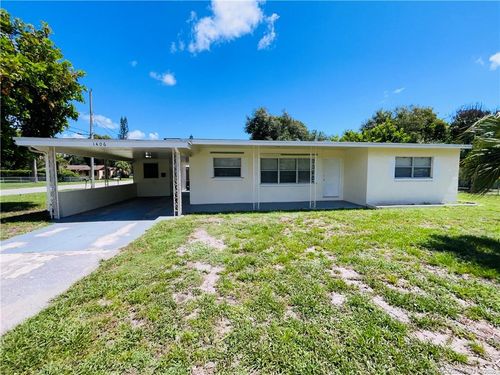 1406 Citrus Ave, Fort Pierce, FL, 34950-3932 | Card Image