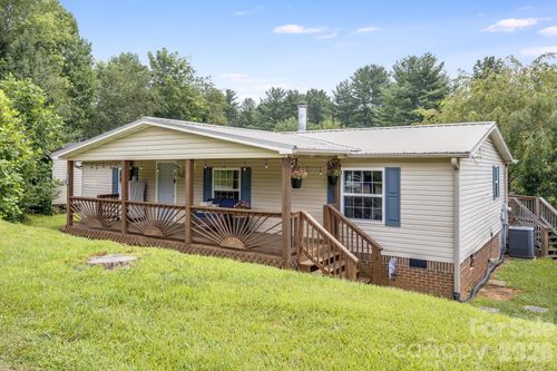 105 Short Meadow Dr, Candler, NC, 28715-8708 | Card Image