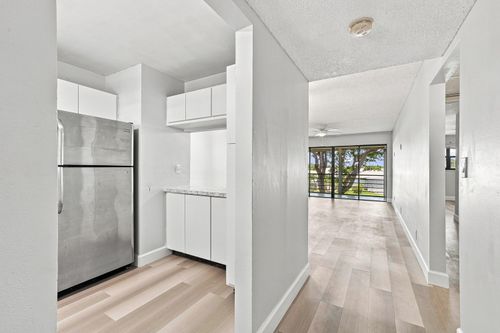 n201-2181 W Woolbright Rd, Boynton Beach, FL, 33426-6377 | Card Image
