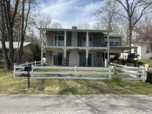 400 Bay Shore Dr, Big Sandy, TN, 38221 | Card Image