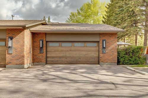 9-68 Baycrest Place Sw, Calgary, AB, T2V0K6 | Card Image