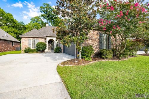 125 Tiger Dr, Saint Gabriel, LA, 70776-4445 | Card Image