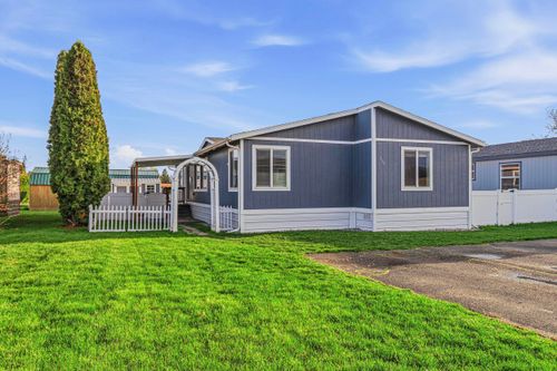 2201 N Craig Rd, Spokane, WA, 99224-8545 | Card Image