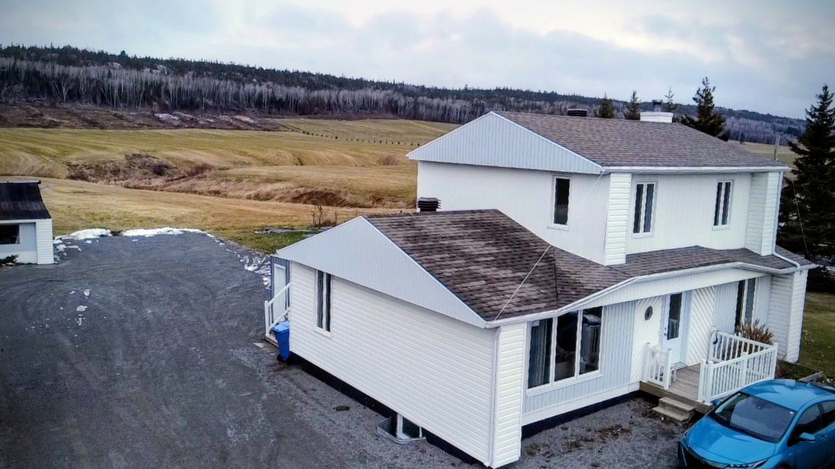 Residential in Saint-Simon-de-Rimouski 5
