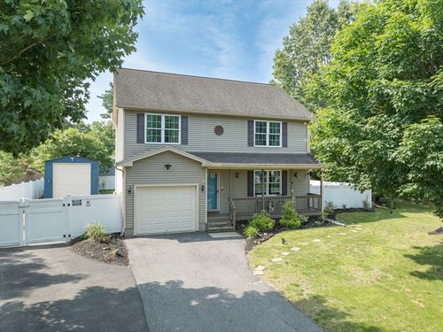 31 Acrebrook Rd, Springfield, MA, 01129-2101 | Card Image