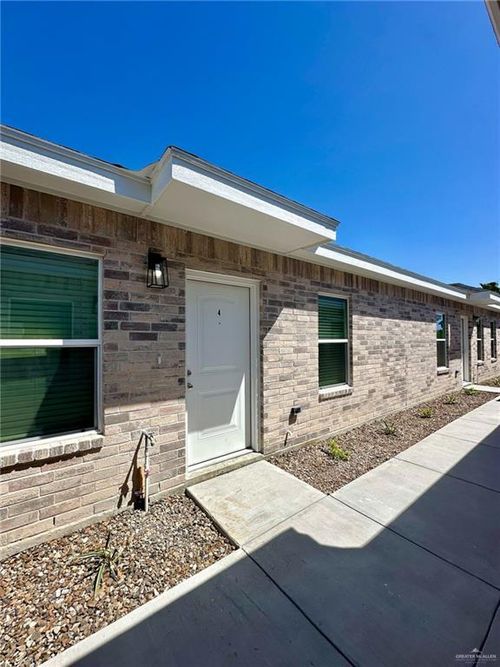 2613 E Israel Ave, Mission, TX, 78573-3142 | Card Image