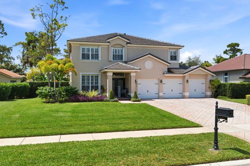 15562 Cypress Park Dr, Wellington, FL, 33414-6381 | Card Image
