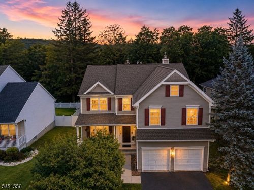 46 Saxton Dr, Hackettstown, NJ, 07840-1744 | Card Image