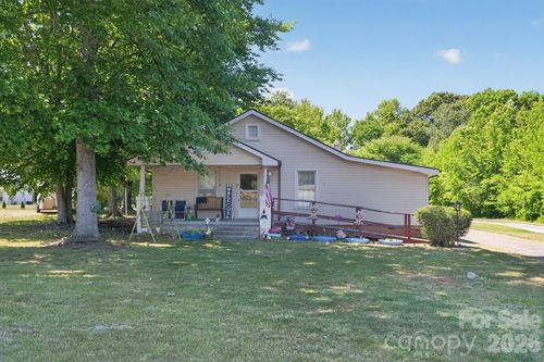 512 W Bank St, Salisbury, NC, 28146 | Card Image