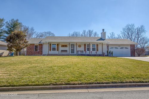 3802 Valley Dr, Joplin, MO, 64801-8372 | Card Image