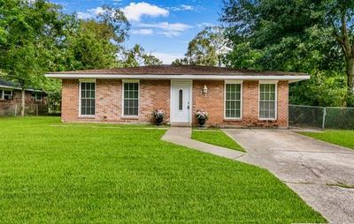 732 Pine Tree Street, House other with 3 bedrooms, 2 bathrooms and null parking in Slidell LA | Image 1