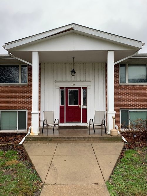 4-405 Seminole St, Dwight, IL, 60420-1182 | Card Image