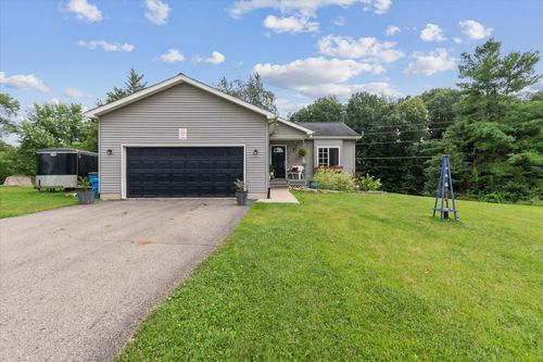 14575 Crestridge Drive Drive, Somerset Township, MI, 49233 | Card Image