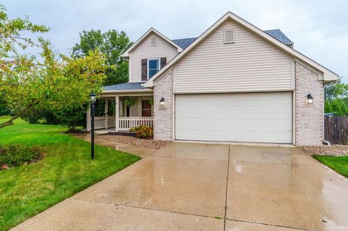 8705 Goshawk Ln, Fort Wayne, IN, 46825-3056 | Card Image