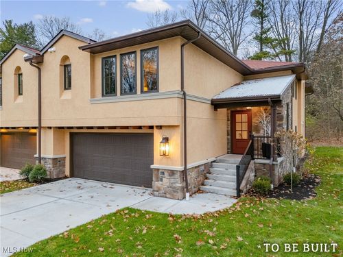 840 Easthill St Se, North Canton, OH, 44720-4316 | Card Image