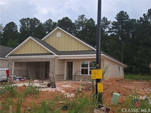 61 Charlie Way, Winder, GA, 30680-7367 | Card Image