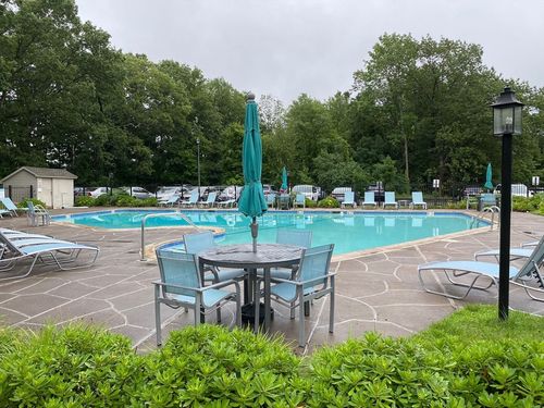 unit-410-65 Commons Dr, Shrewsbury, MA, 01545-4927 | Card Image