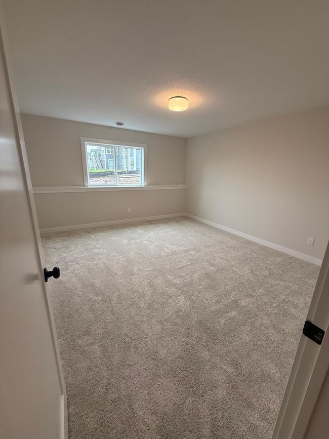 Lower Level Bedroom with walk in closet3.jpg | Image 29
