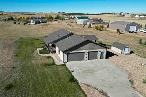 18891 Prairie Pines Ln, Belle Fourche, SD, 57717-8806 | Card Image