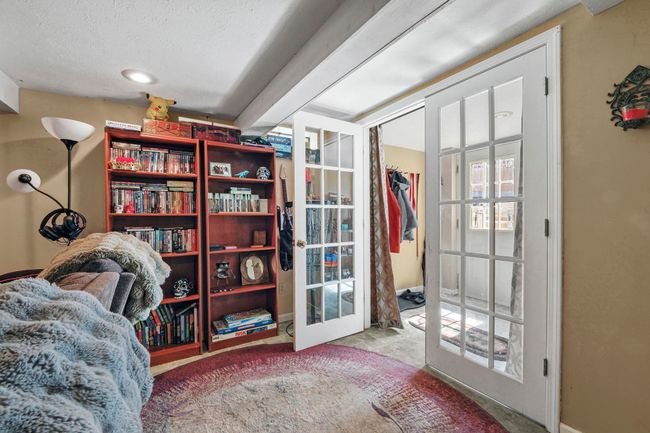 Walk-out Basement | Image 33