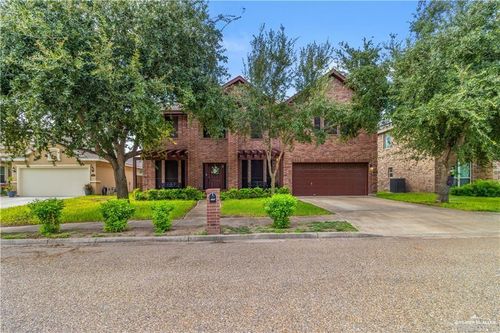 3711 Blue Jay Dr, Mission, TX, 78572-4981 | Card Image