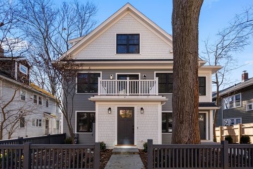 61-61 Mason Terrace, Brookline, MA, 02446 | Card Image