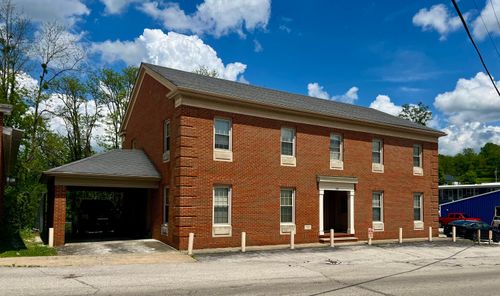 240 E Main St, Mount Vernon, KY, 40456-2210 | Card Image
