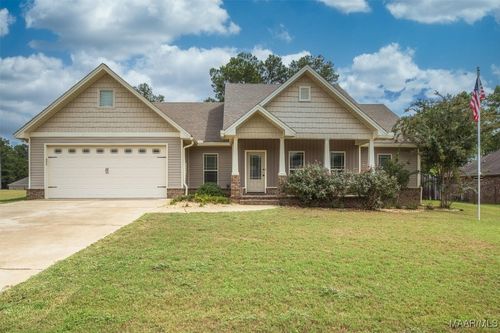 97 Mulder Cove Trl, Wetumpka, AL, 36093-3190 | Card Image