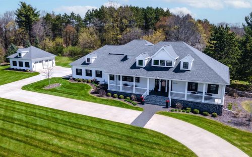 N3018 Manorwood Lane, ELLINGTON, WI, 54944 | Card Image