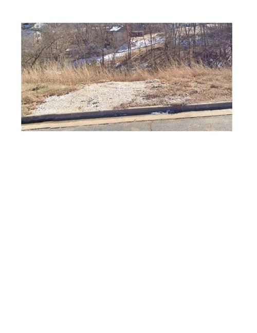 3000 Ne Doyle Dr, Bentonville, AR, 72712-4693 | Card Image