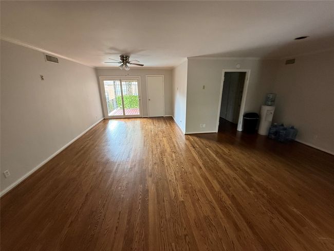 APT-5 - 8604 Baltimore Dr, Condo with 2 bedrooms, 2 bathrooms and null parking in Dallas TX | Image 5