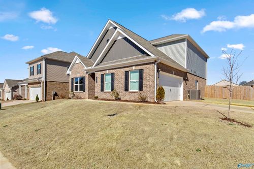 18675 Cottontail Ln, Athens, AL, 35613-5672 | Card Image