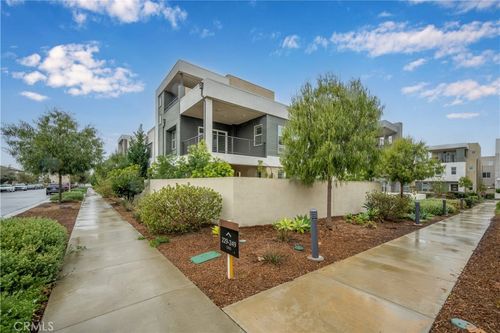 229 Chorus, Irvine, CA, 92618 | Card Image