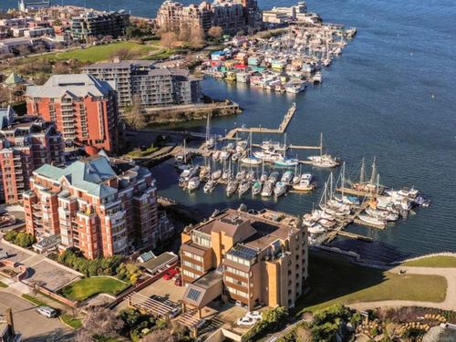 201-640 Montreal St, Victoria, BC, V8V1Z8 | Card Image