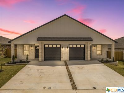 5100 Rose Garden, Townhouse with 3 bedrooms, 2 bathrooms and null parking in Killeen TX | Image 1