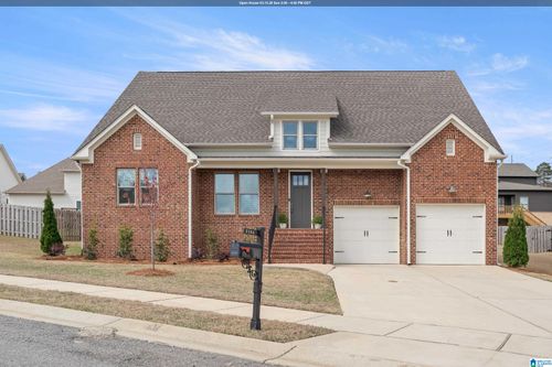 3105 Spencer Dr, HOOVER, AL, 35226-2816 | Card Image