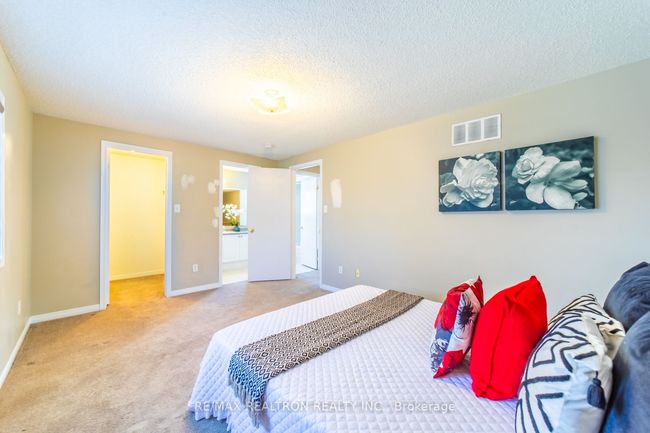 1891 Dalhousie Cres, House other with 4 bedrooms, 3 bathrooms and 1 parking in Oshawa ON | Image 17