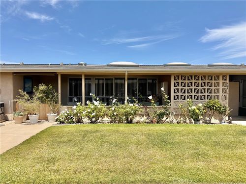 42i-1690 Interlachen Rd, Seal Beach, CA, 90740-4246 | Card Image