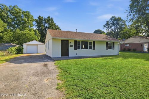 2209 Peaslee Rd, Louisville, KY, 40216-4835 | Card Image