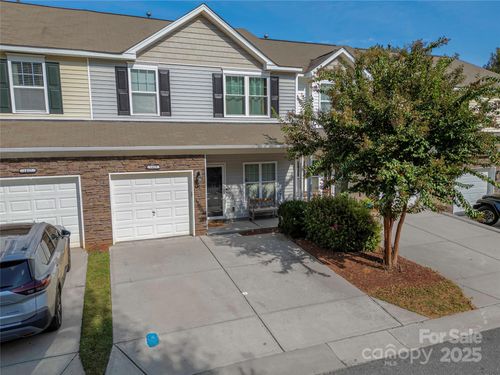 1419 Harpers Inlet Dr, Lake Wylie, SC, 29710-6710 | Card Image