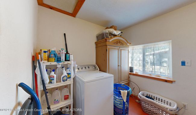 109 E 3 Rd St, House other with 3 bedrooms, 2 bathrooms and null parking in Capitan NM | Image 41