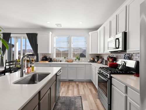 10781 S Porcini Dr, South Jordan, UT, 84009-4857 | Card Image
