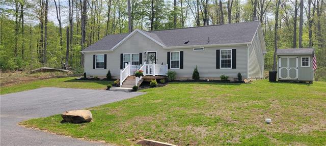 Marshall Ln, Sellersville, PA 18960