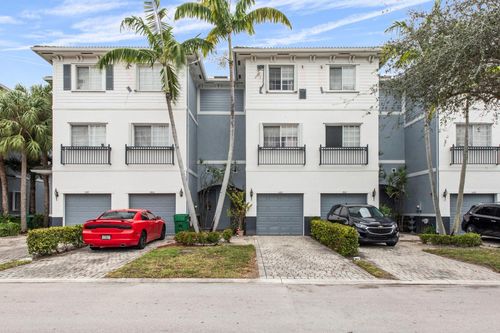 1425 Nw 36th Way, Lauderhill, FL, 33311-8354 | Card Image
