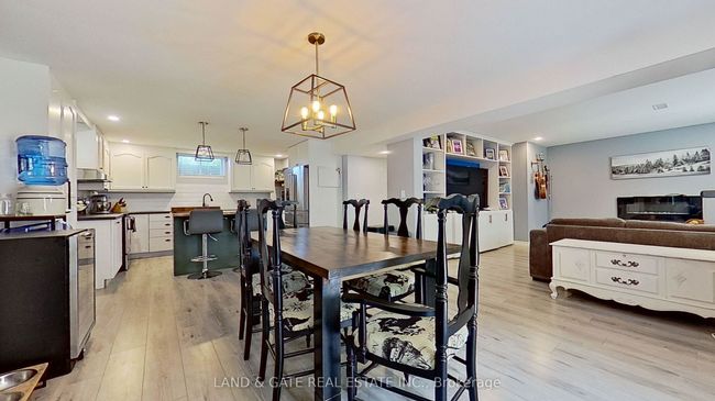 92 N Murray St, House other with 3 bedrooms, 3 bathrooms and 5 parking in Quinte West ON | Image 20