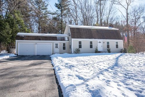 50 Tewksbury Rd, Hampstead, NH, 03841-2318 | Card Image