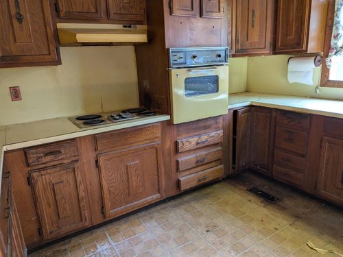 166 Bog Rd, Campton, NH, 03223-4211 | Card Image